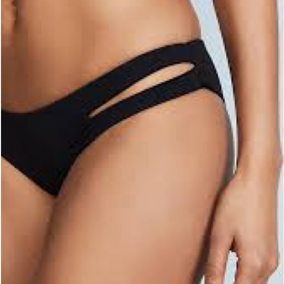 L*SPACE Three Strap Back Halter Top & Bottom (S/XS) - Picture 4 of 11